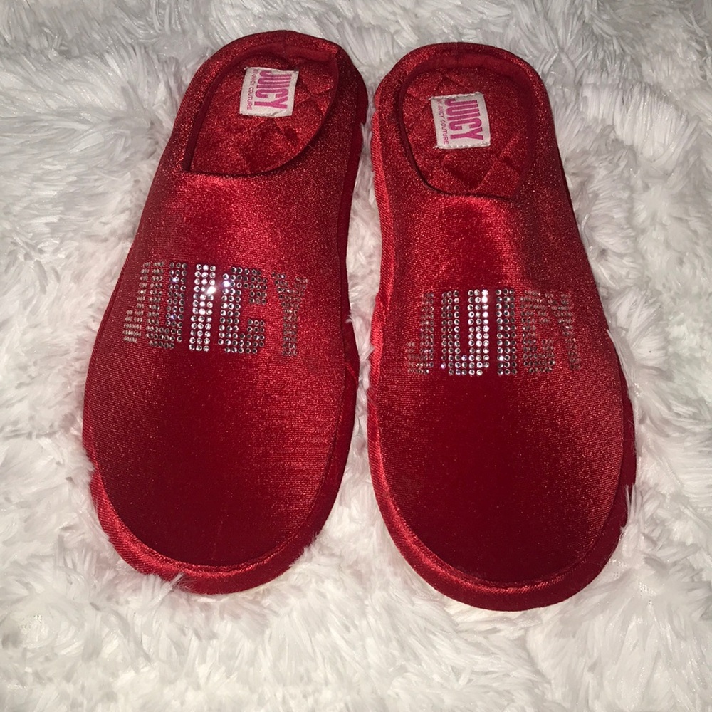 Juicy Couture Slippers